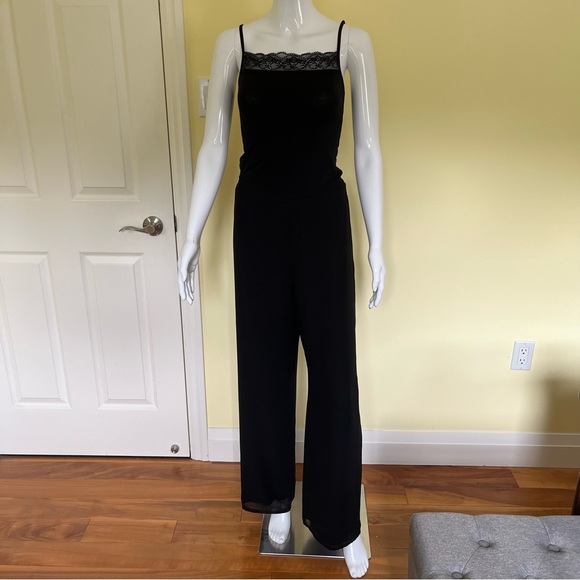 Black light and soft viscose blend pants loose summer coctail style loose pants - Picture 8 of 16